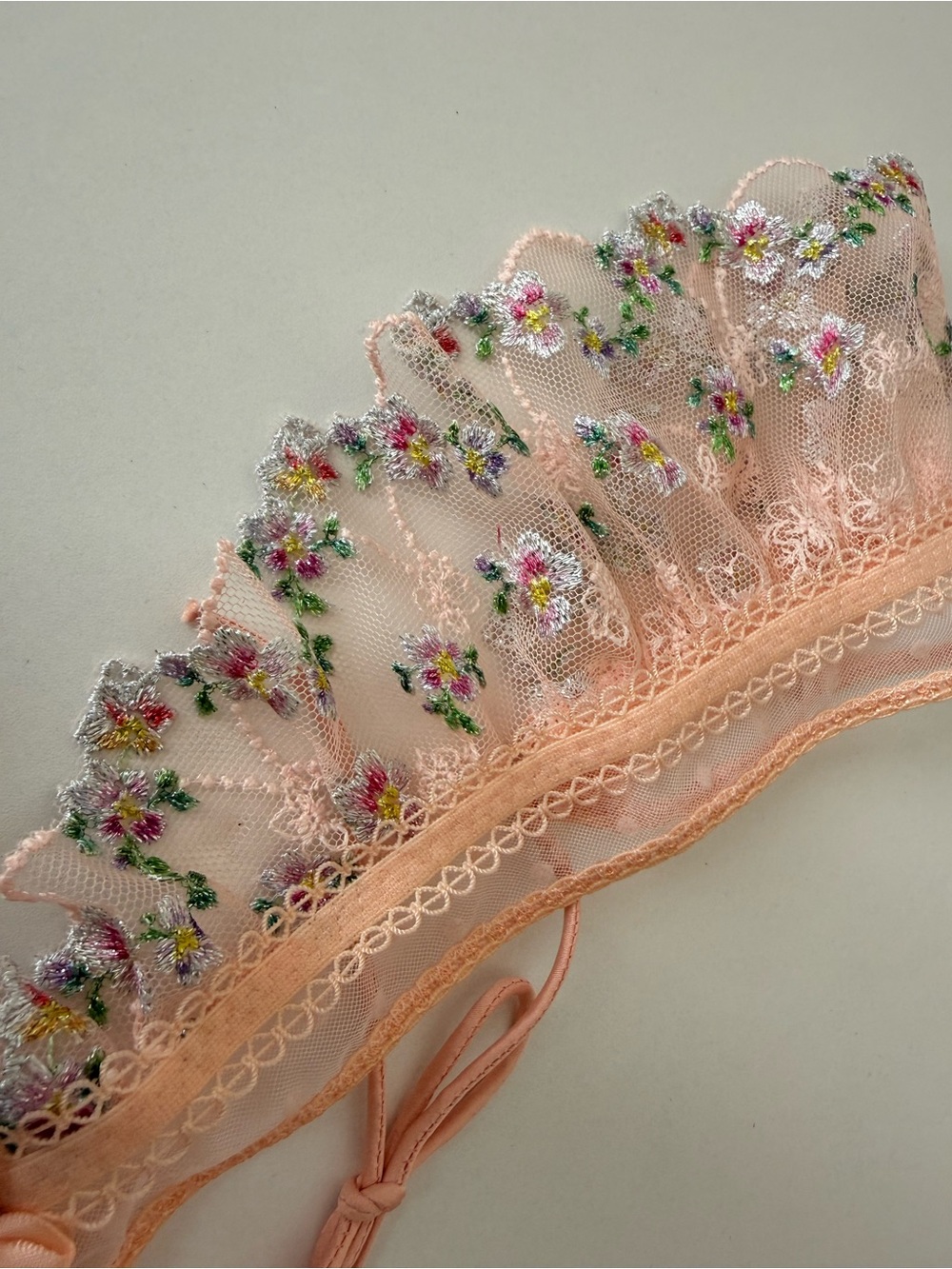 For Love and Lemons 🍋 Lacy Bra Bralette Embroidered Floral Lace Peach L NWT - Picture 3 of 10